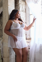 Enchanting bridal lace babydoll set