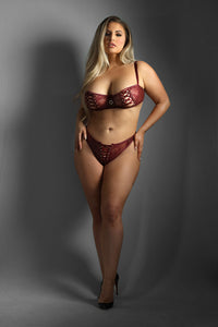 Sensual Burgundy Lace-up Bra & Crotchless Panty