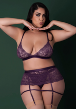 Sultry wet look and lace lingerie bra set